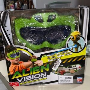 Alien Vision Blaster Challenge - Green